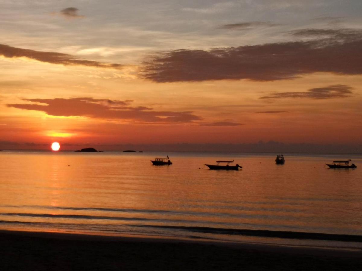 Отель Bushman Tioman Kampong Juara Экстерьер фото
