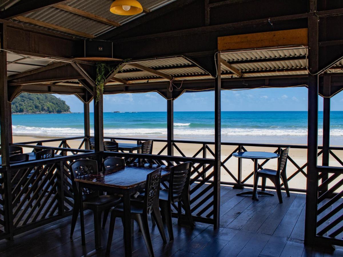 Отель Bushman Tioman Kampong Juara Экстерьер фото