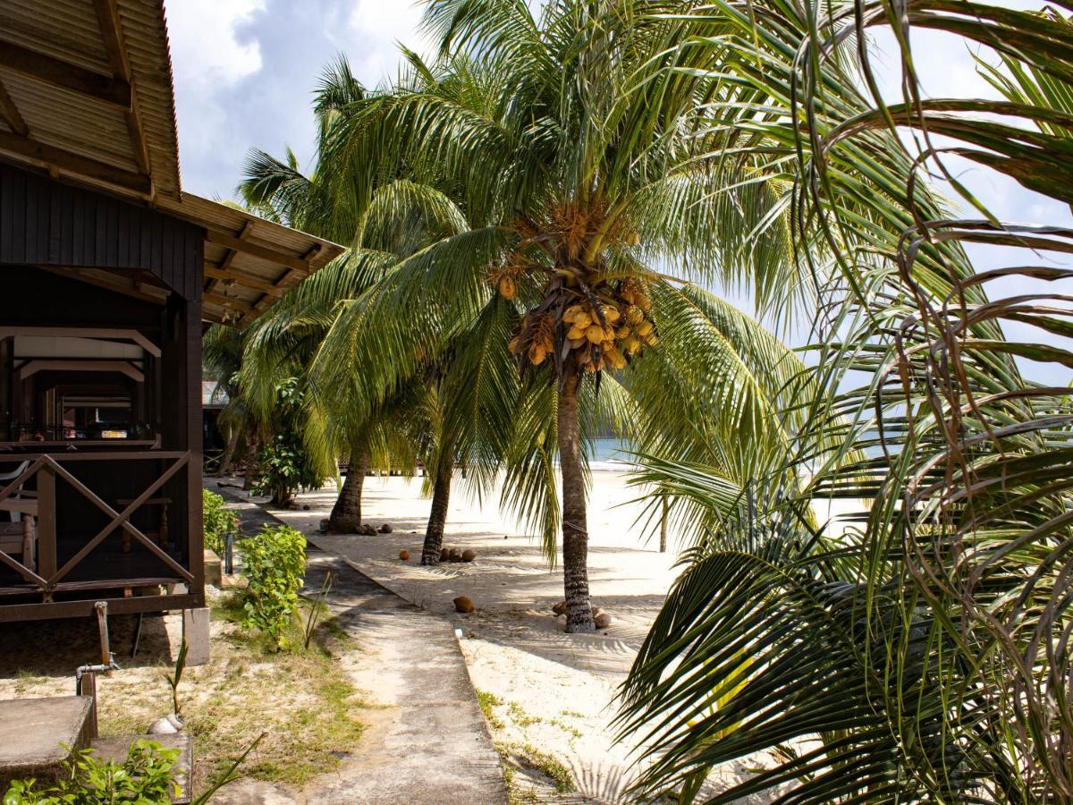 Отель Bushman Tioman Kampong Juara Экстерьер фото